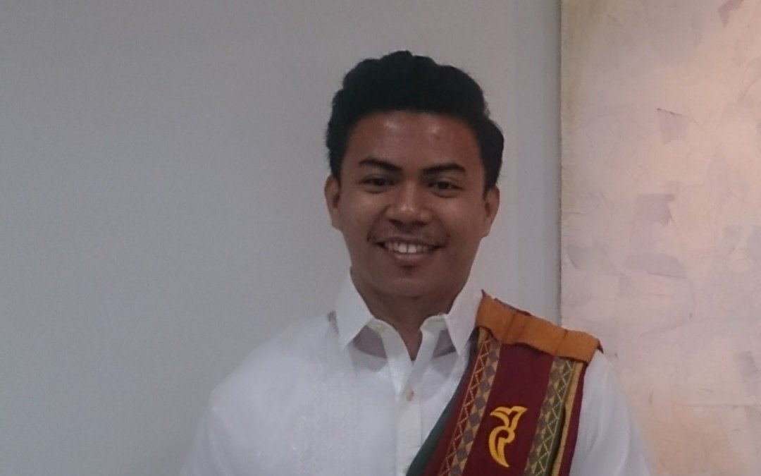 Dhong Fhel K. Gom-os